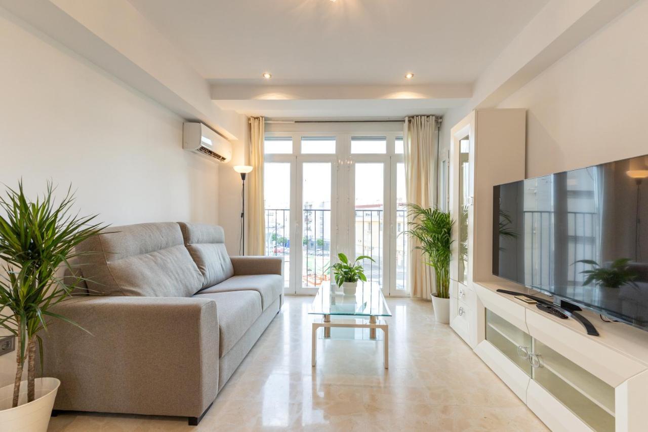 Charming 3 Bedroom Apartment At Triana Center By Oui Σεβίλλη Εξωτερικό φωτογραφία