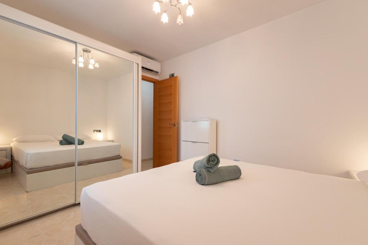 Charming 3 Bedroom Apartment At Triana Center By Oui Σεβίλλη Εξωτερικό φωτογραφία